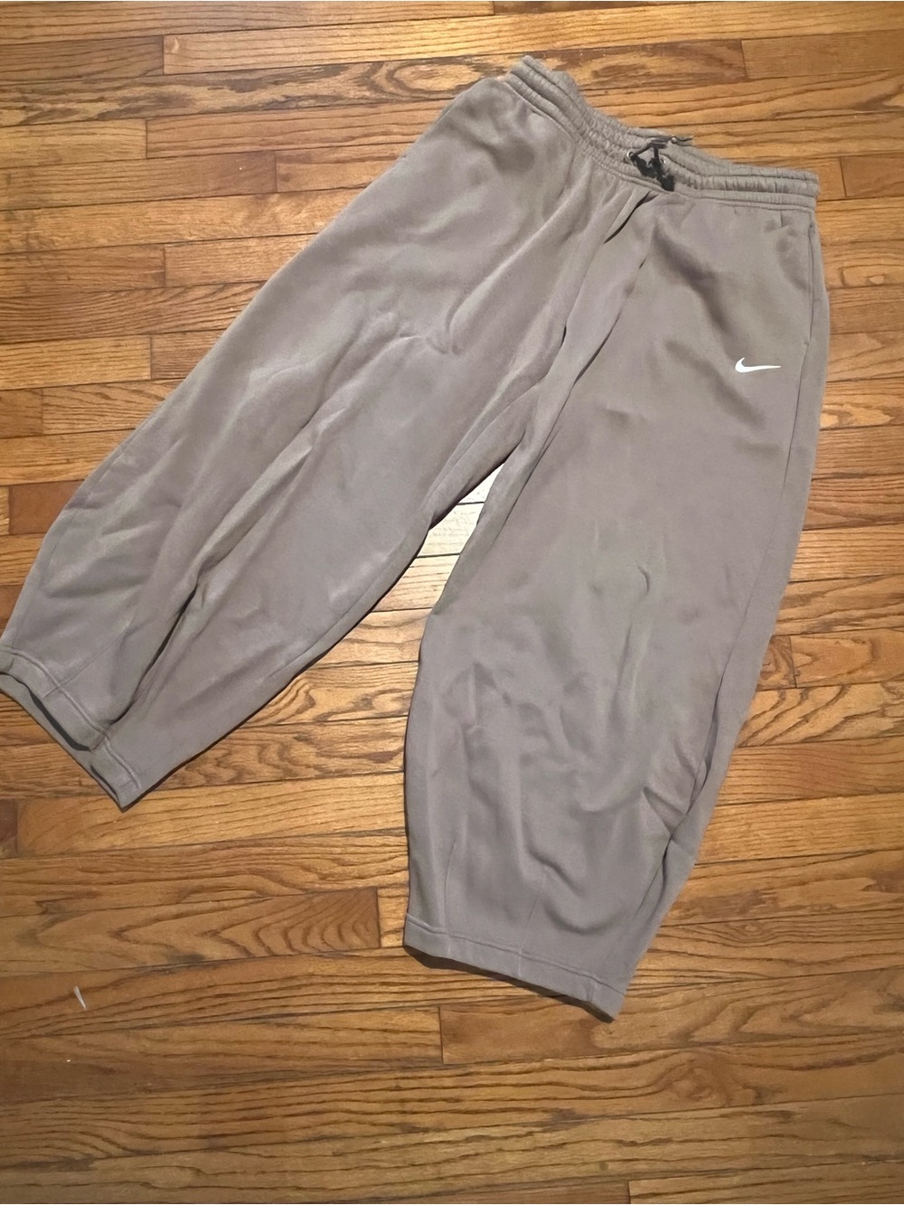 Nike mocha  Fleece barrel sweatpants - Relaxed Fit